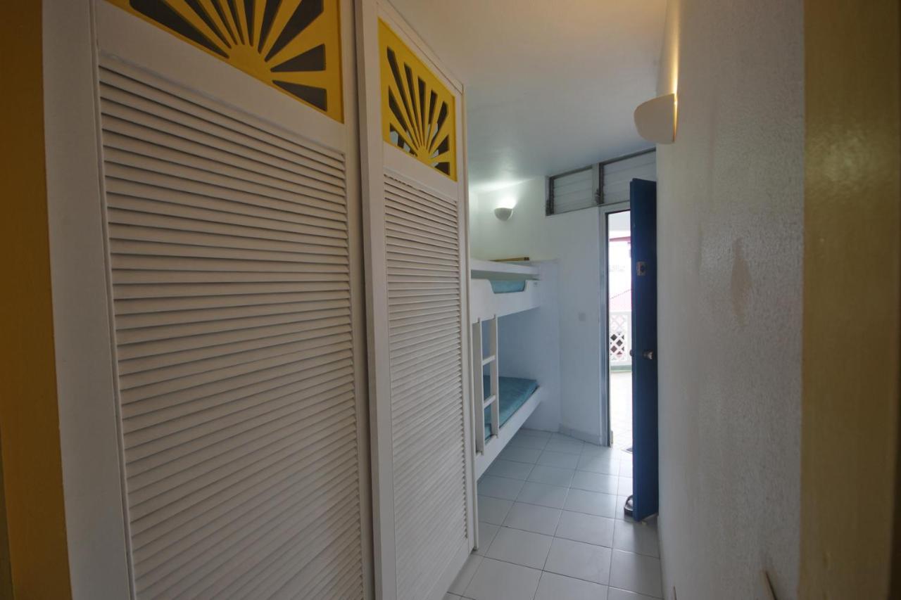 Studio Le Colibri Residence Les Boucaniers Avec Reserve D'Eau Saint-Francois  Exterior photo